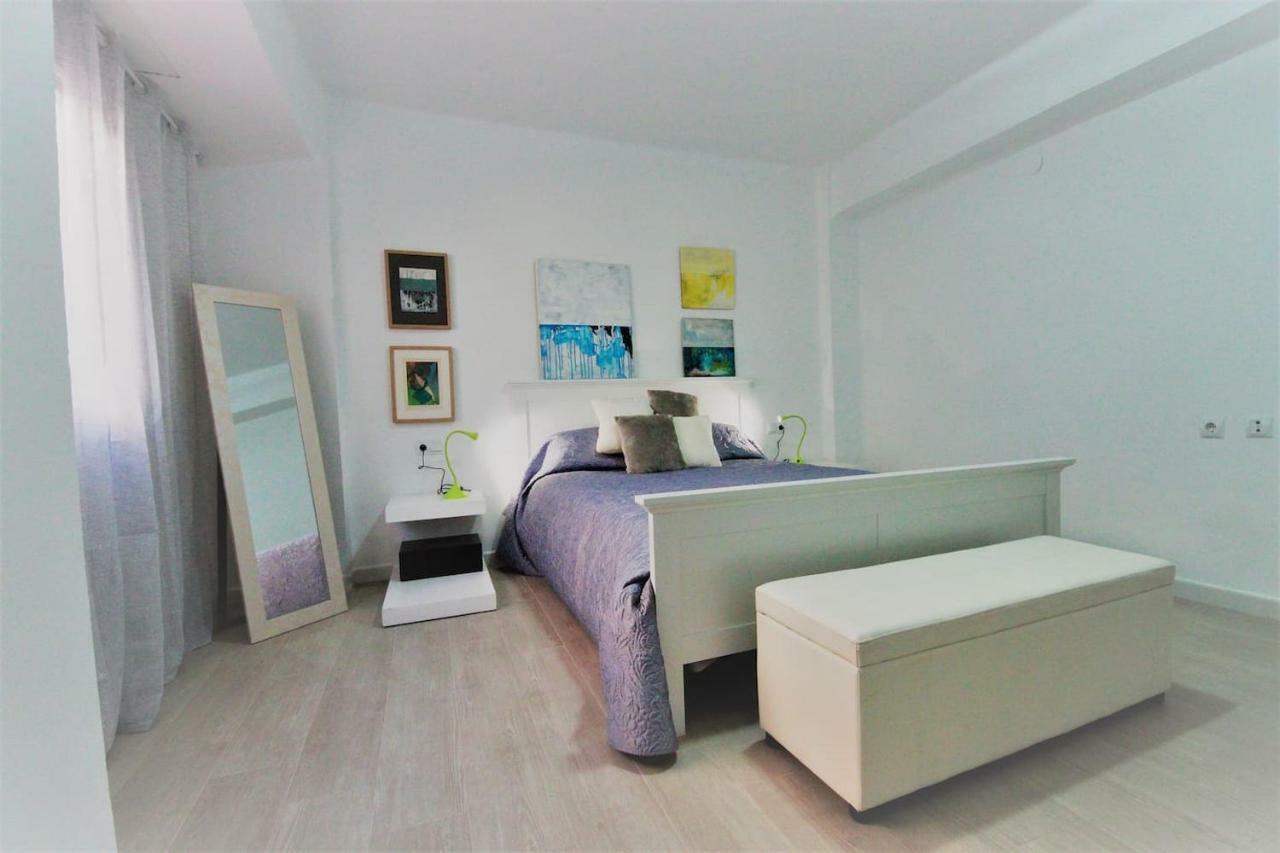 Ivam Esquife Apartment บาเลนเซีย ภายนอก รูปภาพ